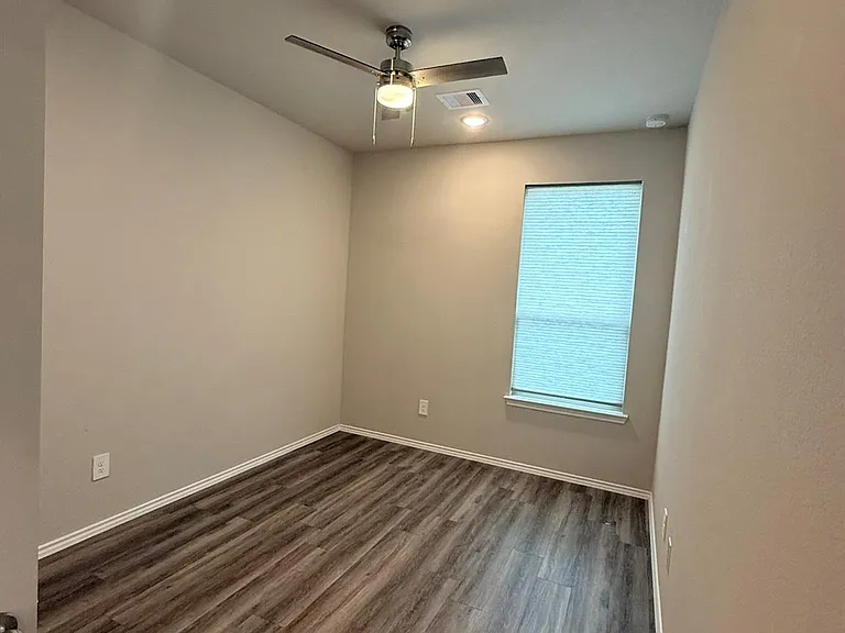 11606 Vistawood St — Photo 16