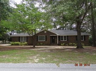 1095 Twin Lakes Dr, Sumter, SC 29154