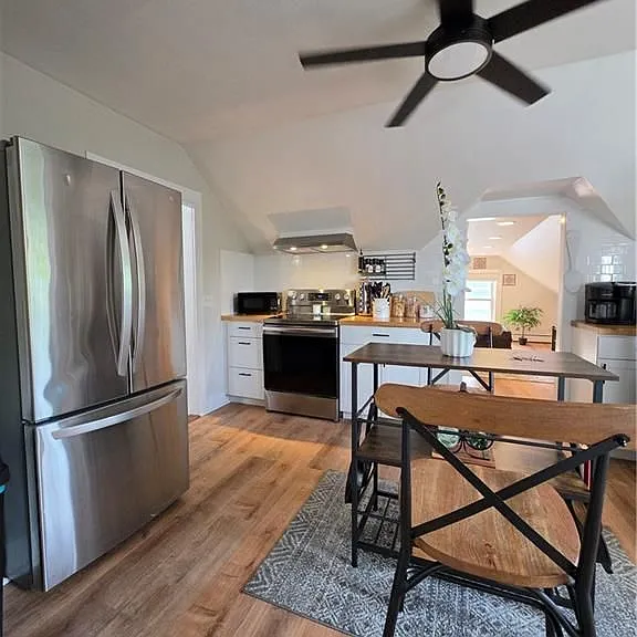 45 Cottage St #2 — Photo 4