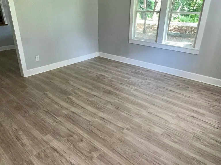 347 Cooley Rd — Photo 8