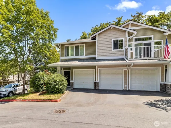 21250 40th Way S #B, SeaTac, WA 98198