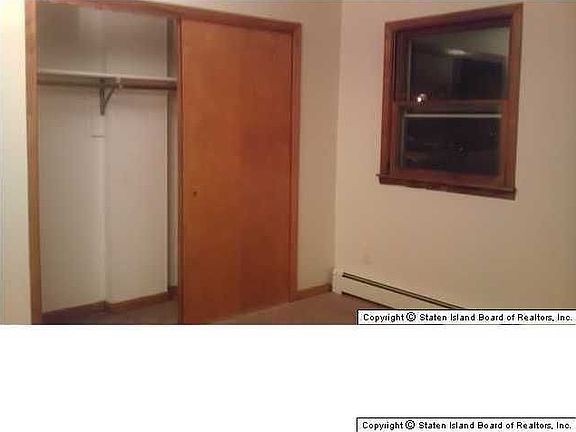 3rd image of 422 Hanover Ave