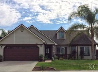 1581 W Chianti Way, Hanford, CA 93230