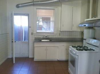 2nd image of 843 Santa Clara Ave #A