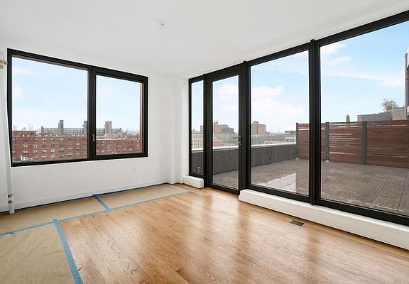 2nd image of 54 Noll St #9917