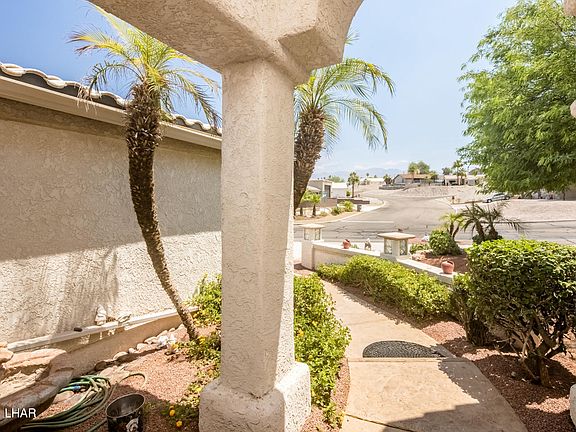 5th image of 685 Empress Dr