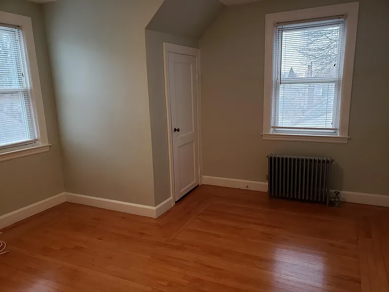 36 Naples Ave — Photo 11