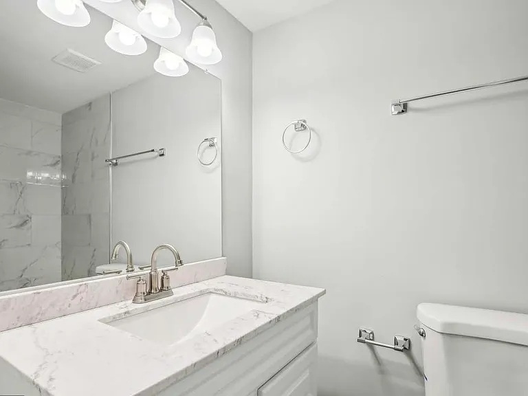 7081 Leewood Forest Dr — Photo 12