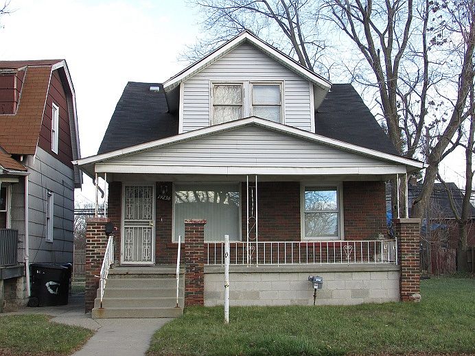 1st image of 19236 Cameron St