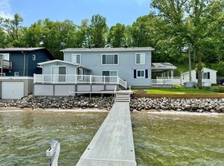 22171 Broadwater Dr, Pelican Rapids, MN 56572