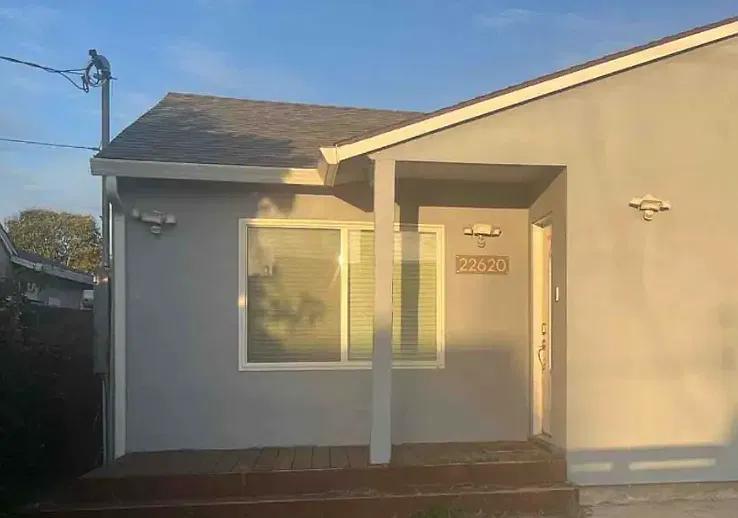 22620 Madrone St — Photo 3