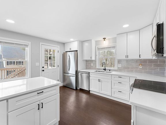 2nd image of 5 Cleveland Ave