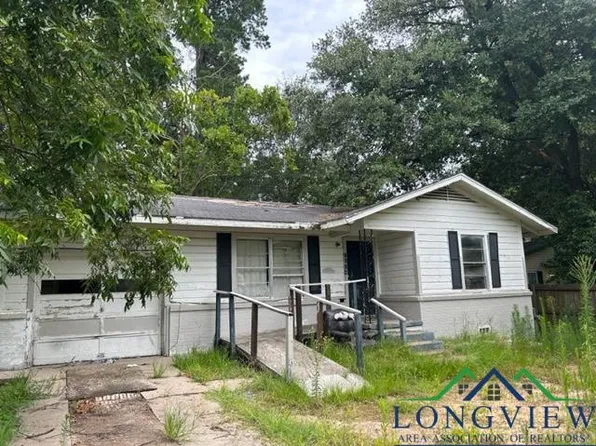 1004 S 13th St, Longview, TX 75602