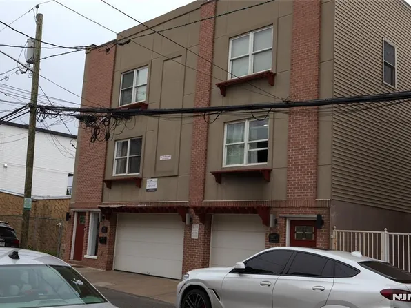 6805 Meadowview Ave Unit 1, North Bergen, NJ 07047