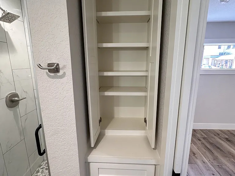 414 E Elm St #101 — Photo 9