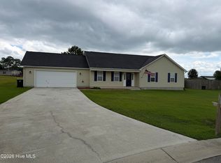 136 Annie Road, Richlands, NC 28574