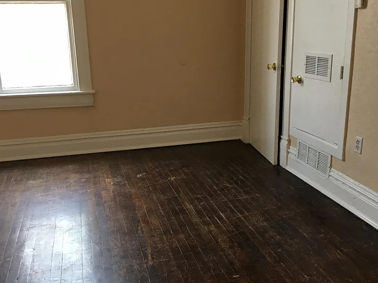 3419 La Luz Ave #2 — Photo 7