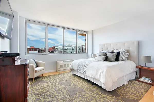 Sold by Corcoran | media 4