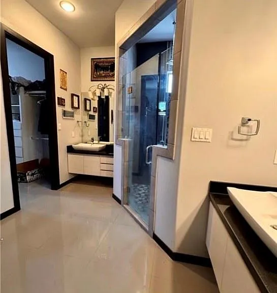 1316 E Balboa Ave — Photo 22