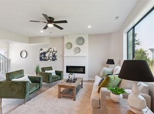 7000 Lake Hill Dr UNIT 66, Des Moines, IA 50320