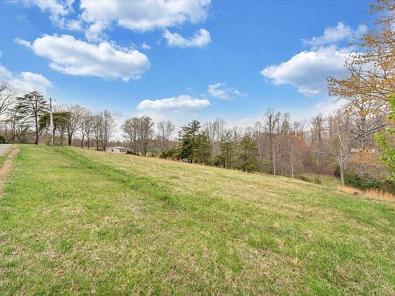 3rd image of 0 Parrish Rd
