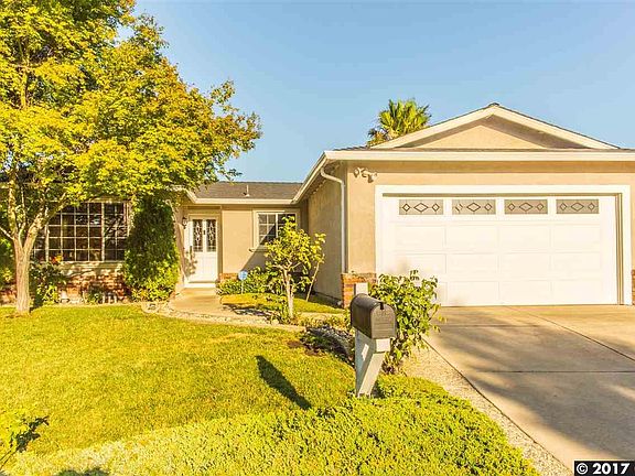 2nd image of 2176 Jacqueline Dr