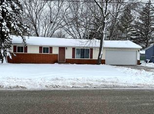 387 Johnson St, Freeland, MI 48623