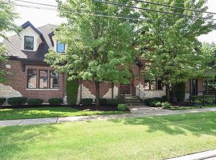 540 S Kenilworth Ave, Elmhurst, IL