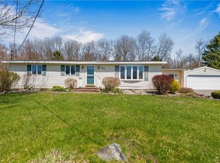 7141 E Carter Rd, Rome, NY 13440