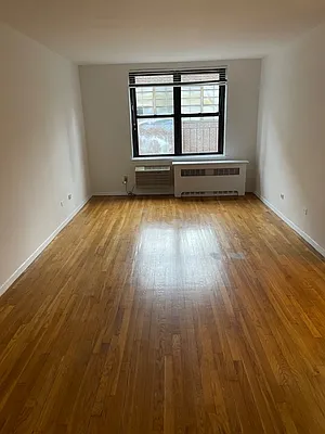 Rented by K & O Realty Associates Inc. | media 18