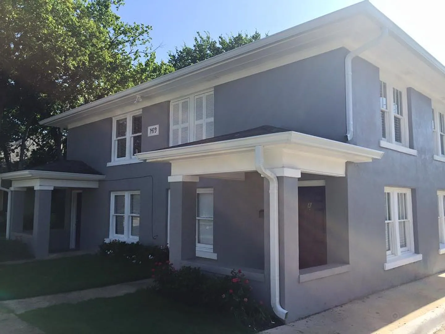 1419 Hurley — Photo 1