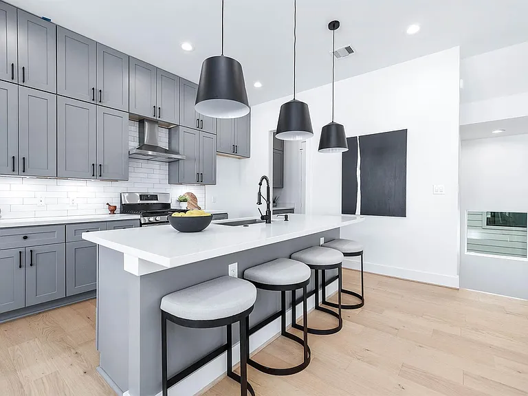 3805 Coyle St — Photo 12