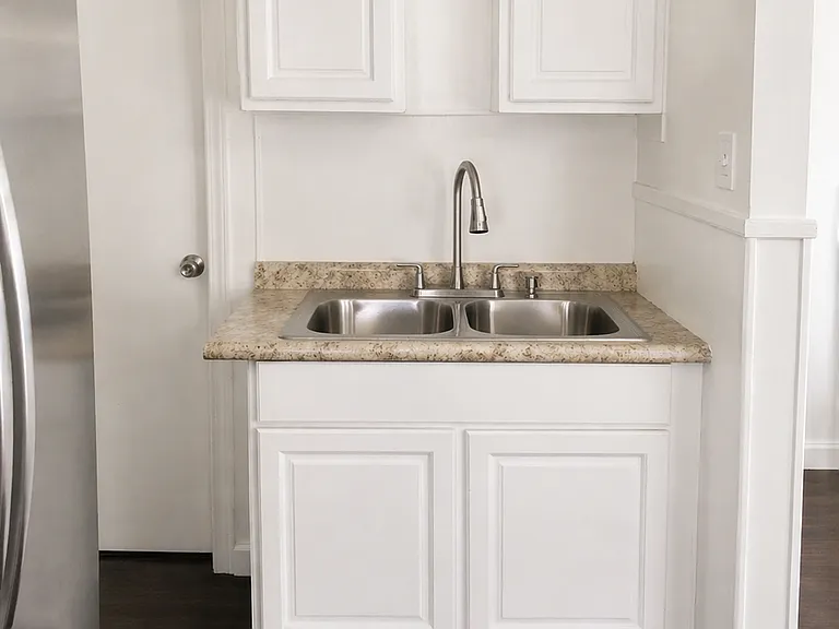 7005 Wheeler St — Photo 4