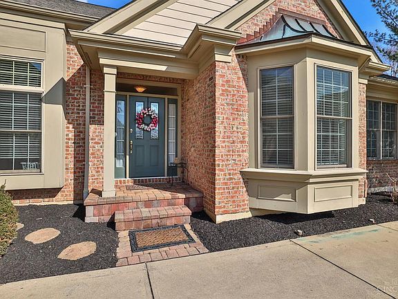 3rd image of 11768 Thayer Ln