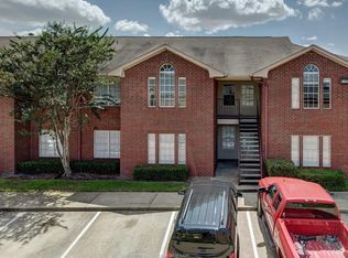 901 Balcones Dr APT 77, College Station, TX 77845