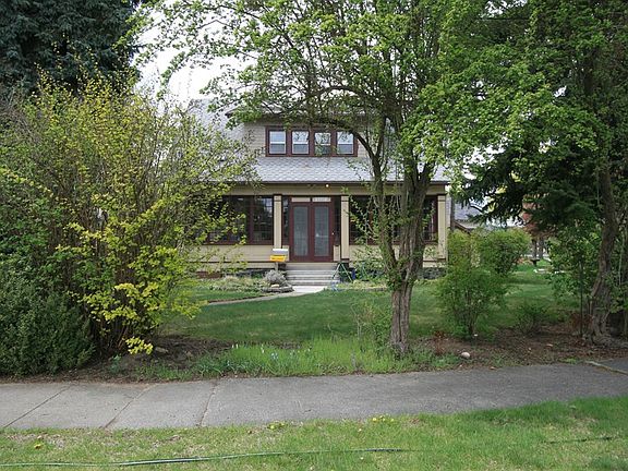 3rd image of 1227 N Sherwood St