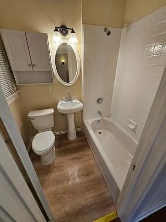 Studio, 360 sqft, $1,450 — Photo 4