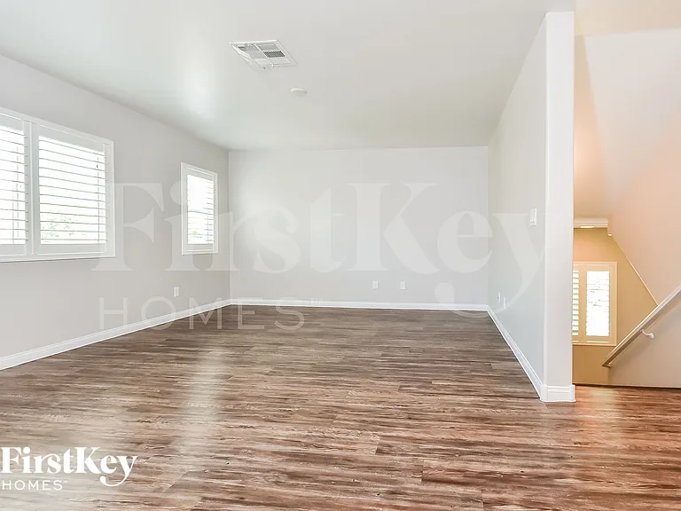 3964 Total Eclipse St — Photo 4