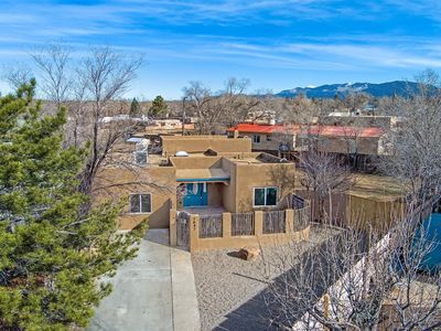1647 Calle Sotero, Santa Fe, NM, 87507