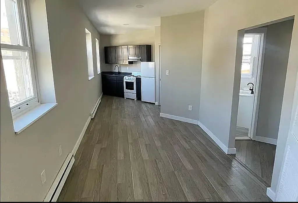 1 bed, 700 sqft, $1,525 — Photo 1