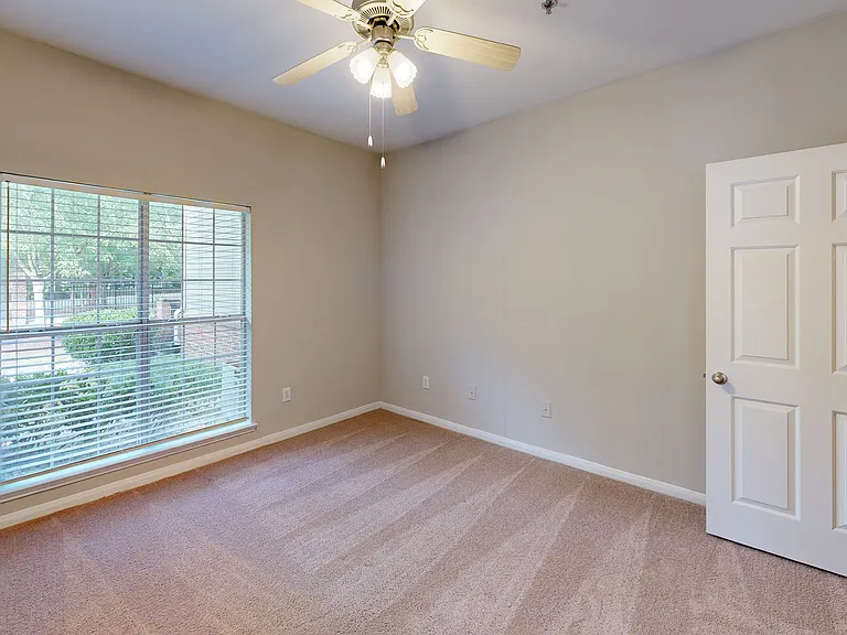 The Carriage Homes at Wyndham — Photo 42