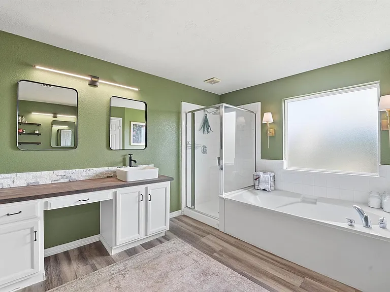 6215 Lake Chase Ct — Photo 23