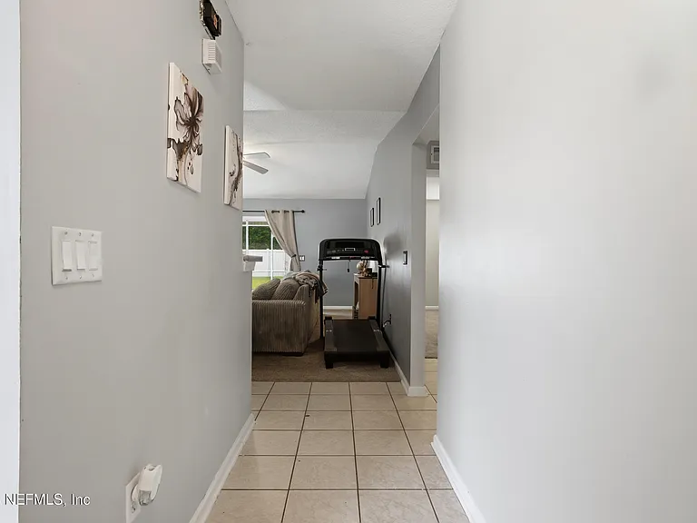 45084 Ingleham Cir — Photo 8
