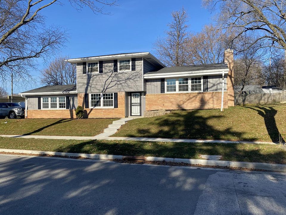 1st image of 11170 West Meinecke AVENUE