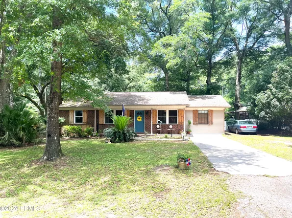 7 Pine Run Trl, Beaufort, SC 29907