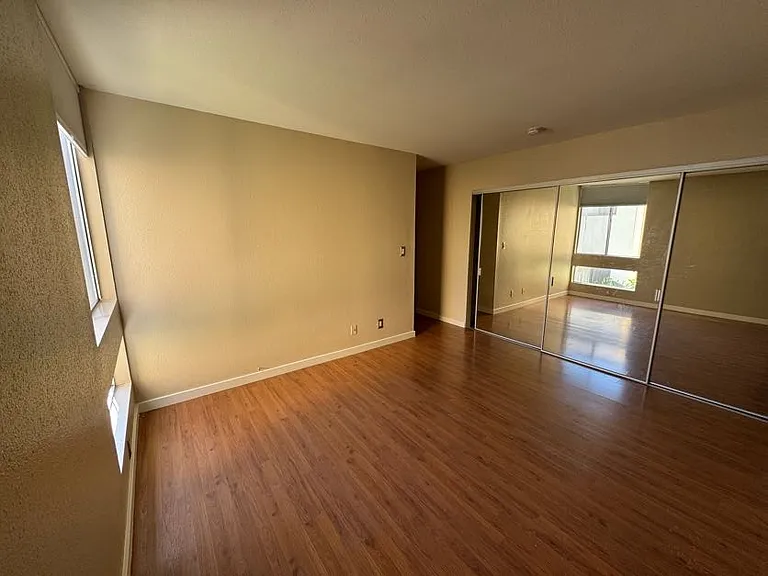 11615 Missouri Ave #2 — Photo 18