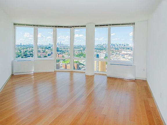 3rd image of 6155 Junction Blvd APT 17N