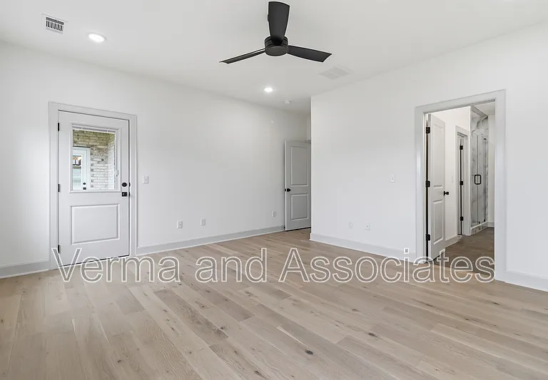 920 Trestle Ln — Photo 19