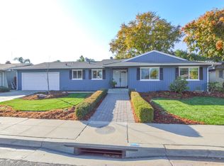 1072 Ezie Ave, Clovis, CA 93611