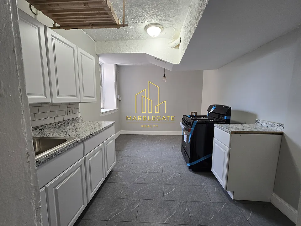 223 Mount Prospect Ave #A26
